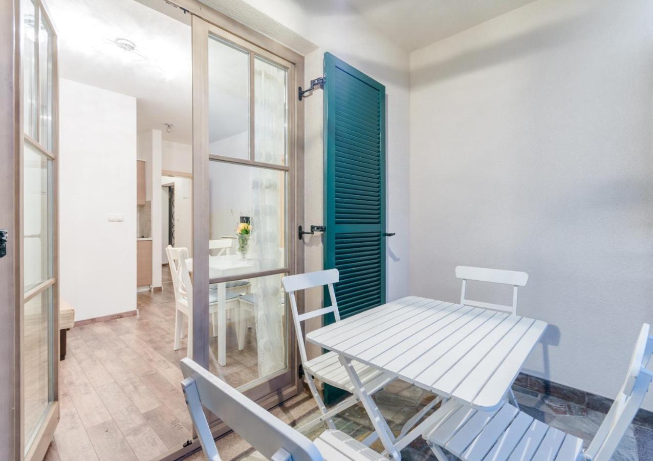 Apartments Villa Kameja Donji Okrug  Номер фото